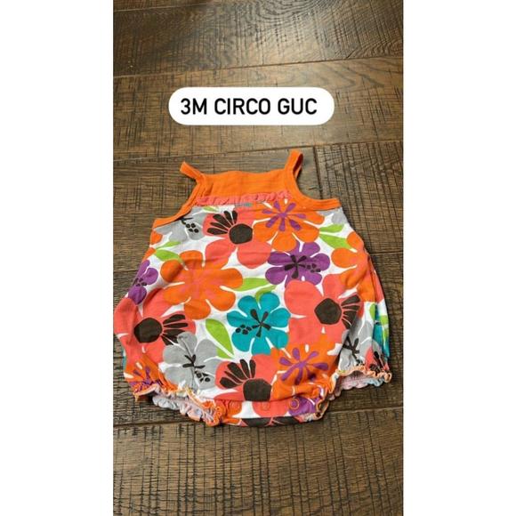Circo Flower Romper Girls size 3 Months - Picture 1 of 1